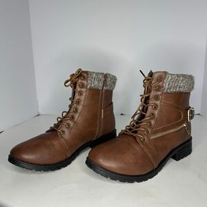 Charlotte Russe Boots Brown with Gray Knit Cuff | Women Size 10